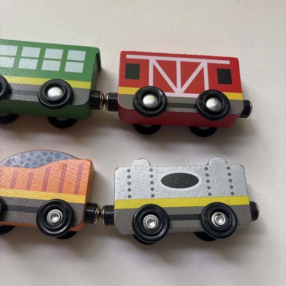 Lot of 6 Melissa and Doug Wooden Magnetic Train Car Replacements